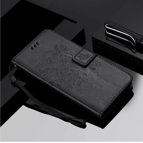 NOMO New iPhone 11 Case with Screen Protector - Picture 7 of 13